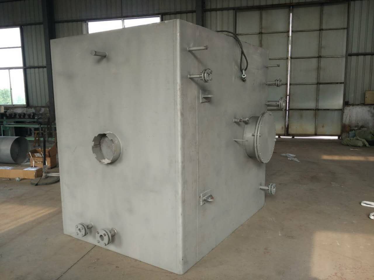 疏水箱，均壓箱，射水箱，事故油箱等介紹